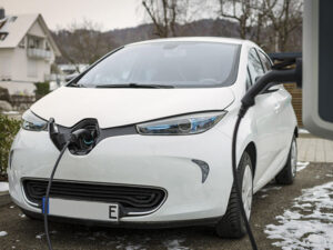 hutchinson ev repairs, electric car service, ev maintenance